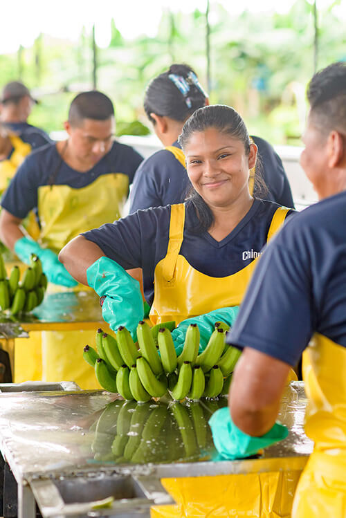 Chiquita tackles the challenge of empowering women - 1