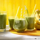 Healthy spinach and Chiquita banana smoothie