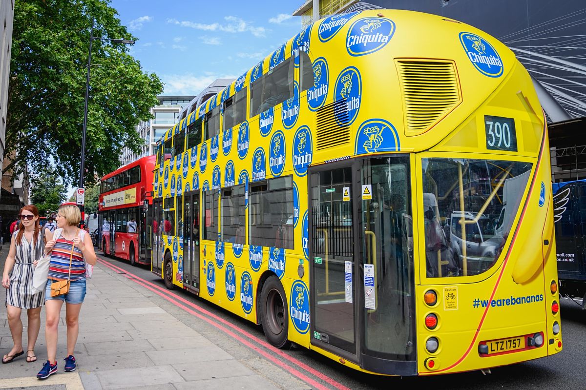 Chiquita London Bus back