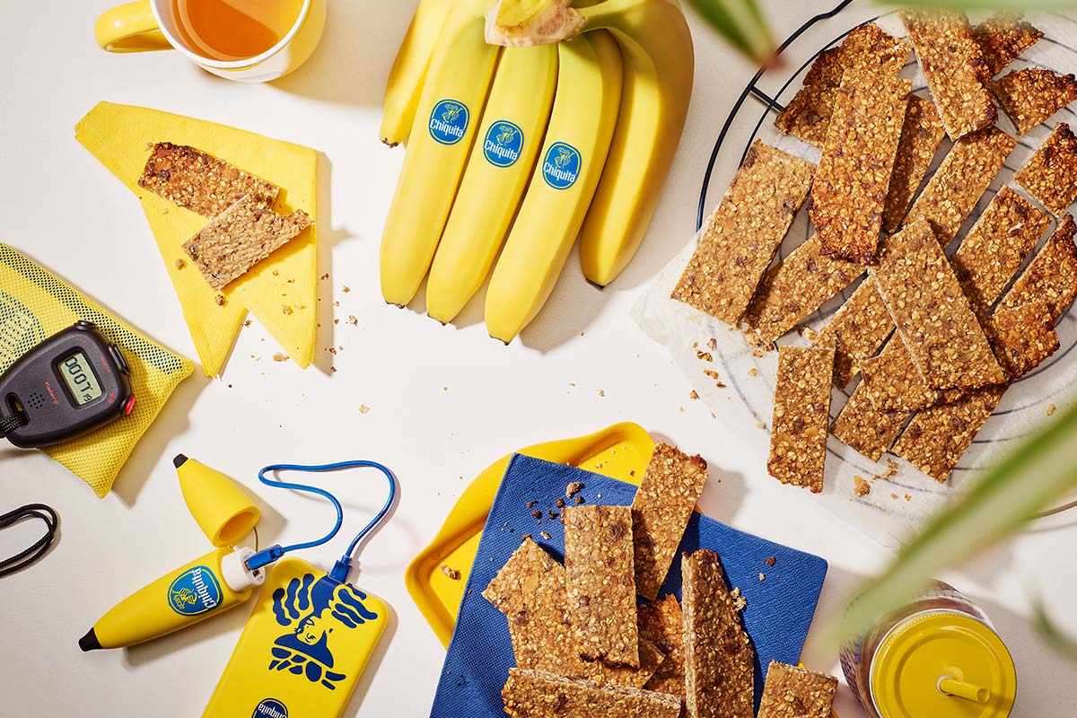 Pre-workout banana & almond energy bars by Chiquita