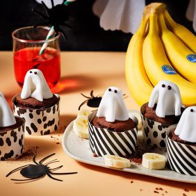 Spooky Halloween banana cupcakes